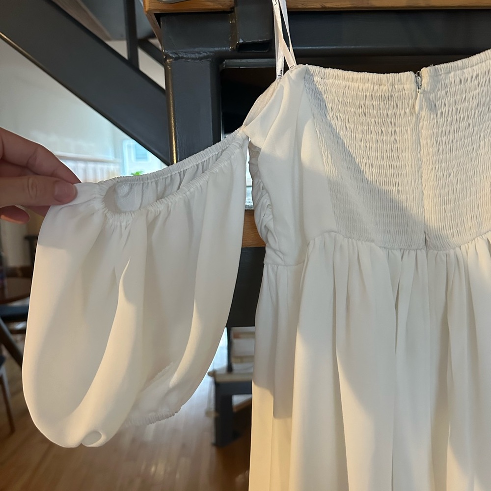 White Lulus off the shoulder dress - Picture 8 of 9